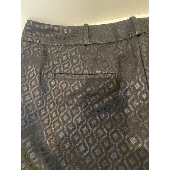 Worthington Woman, Size 14 Black Geometric Slim Fit cropped dress pant. - Picture 2 of 10